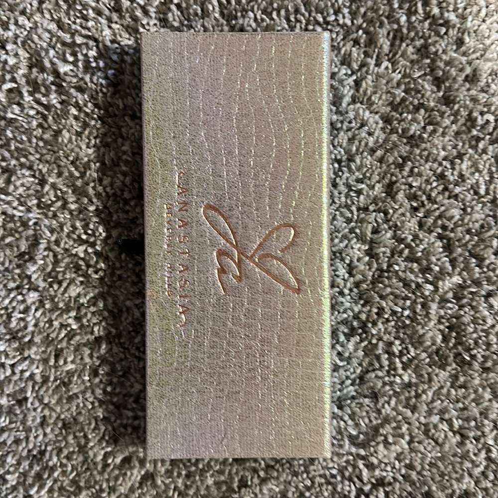 Anastasia Beverly Hills Jackie Aina Palette